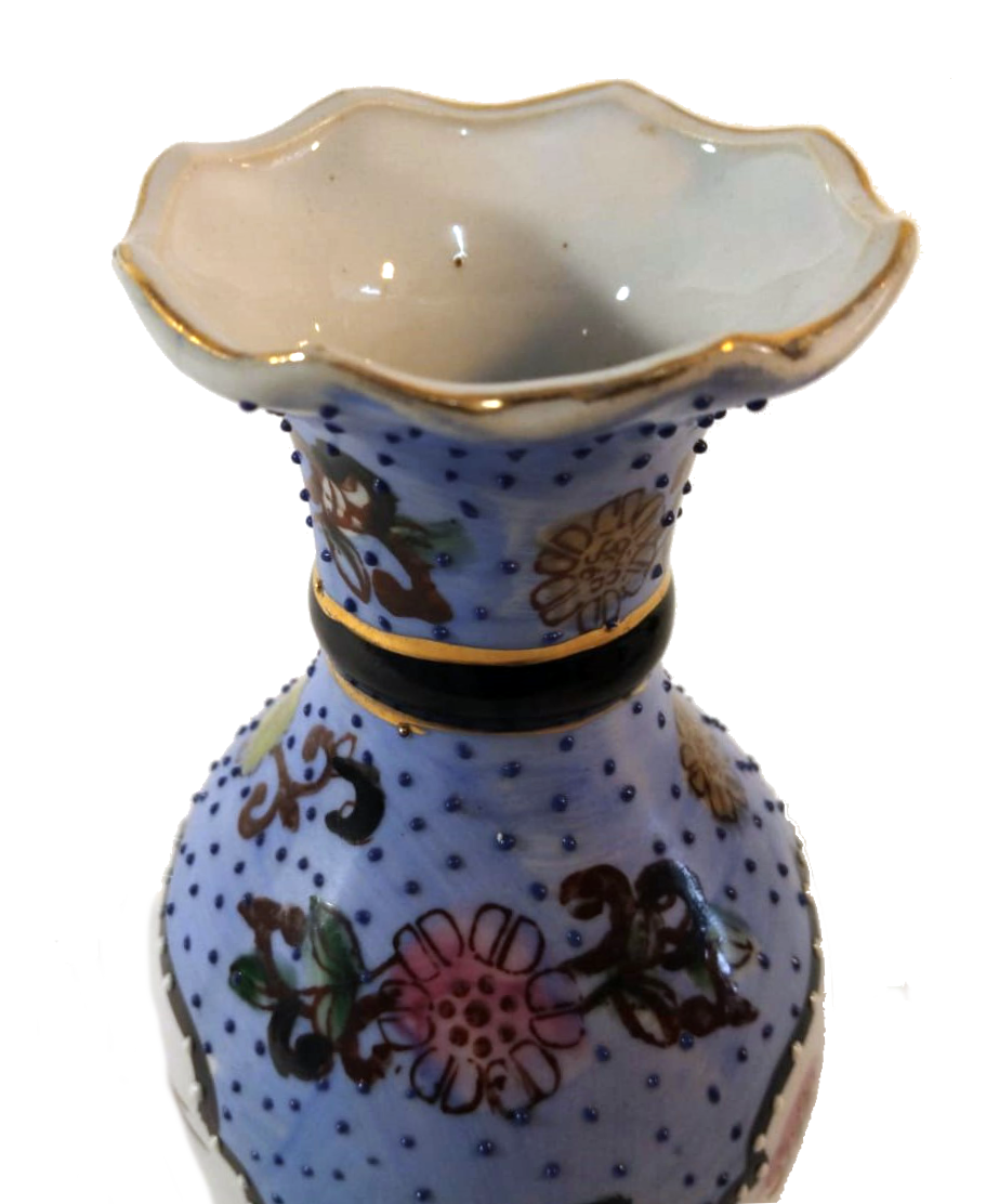 19th-Century Small Chinese Vase with Floral and Bird Motifs