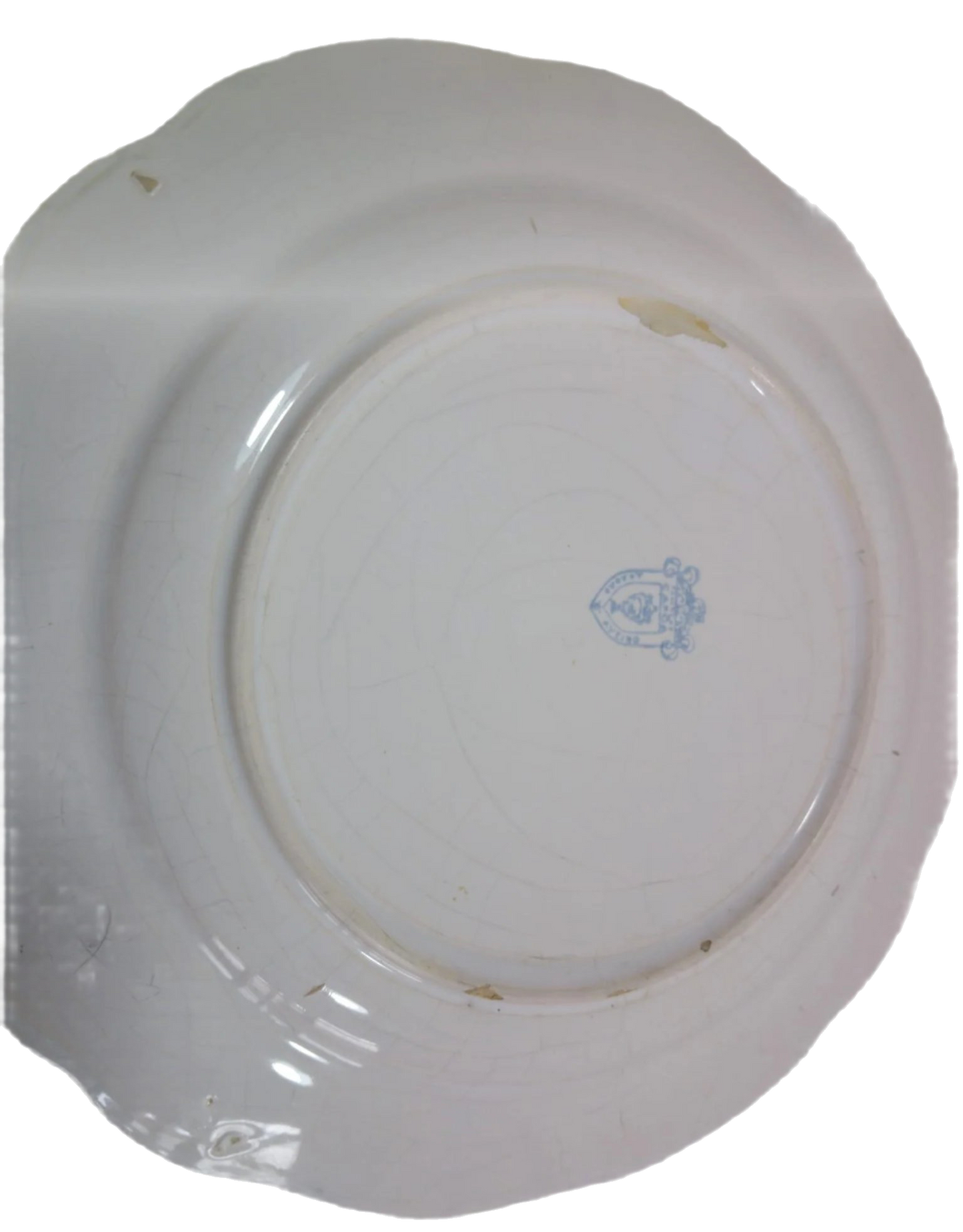 Antique 19th Century Portuguese Aveiro Porcelain Plate – Scalloped Edge with Hand-Painted Romantic Scene