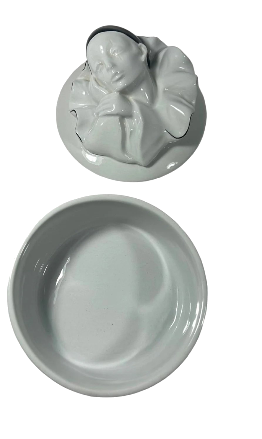 Elegant Mid-20th-Century Covered Dish with Sculptural Lid Design