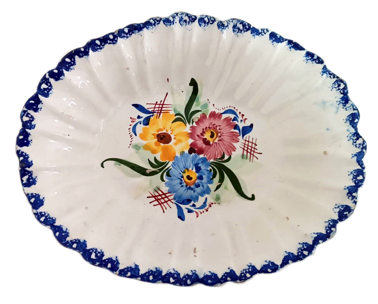 Hand-Painted Oval Salad Bowl from Leiria - 18th Century