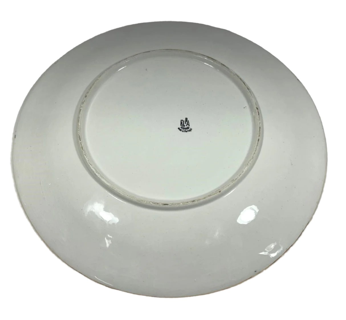 Soupière Alcobaça artisanale du XXe siècle avec motif floral et volutes, bordure dorée et louche assortie