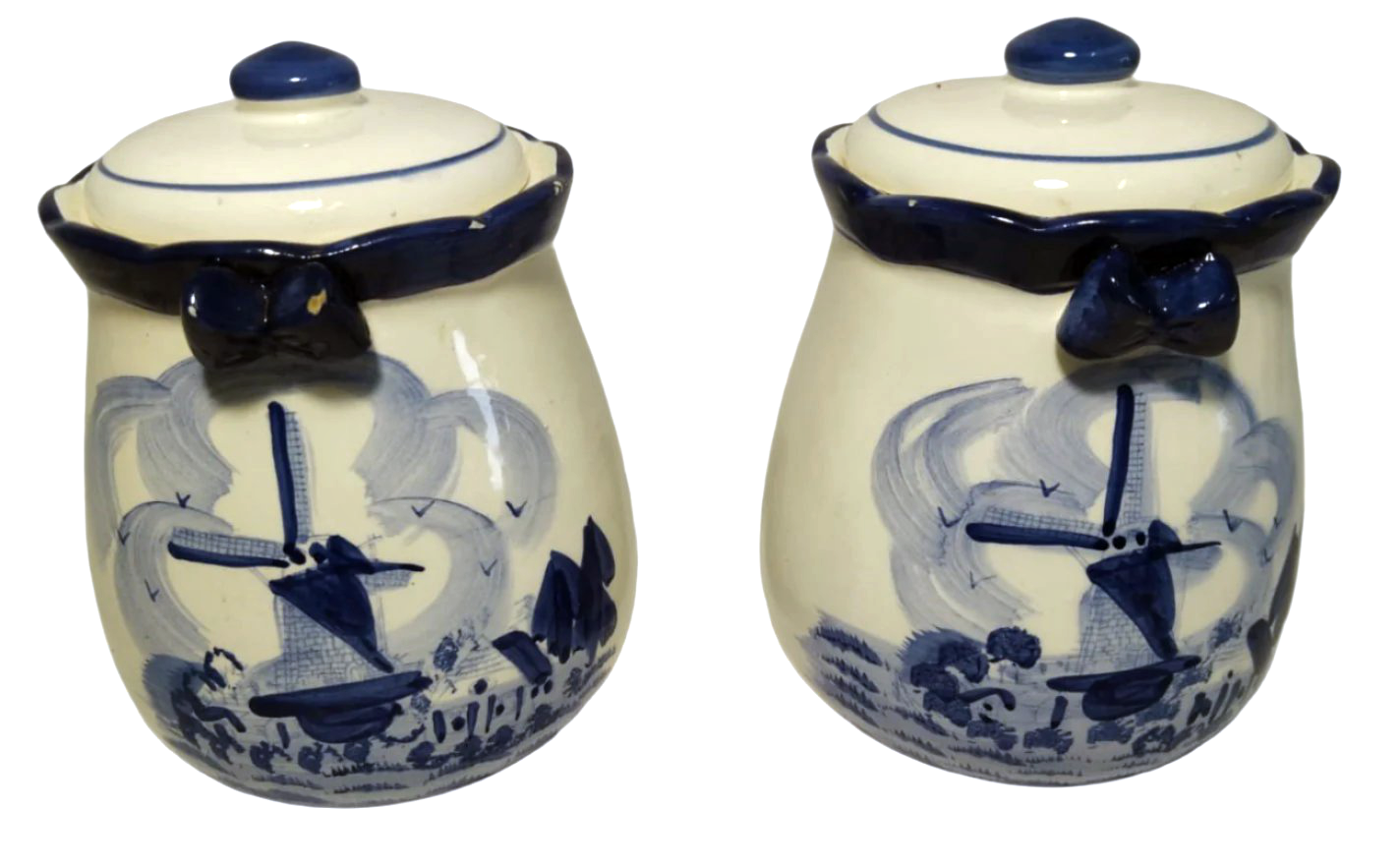 Pair of 19th-Century Portuguese Pharmacy Jars – Alcobaça Factory