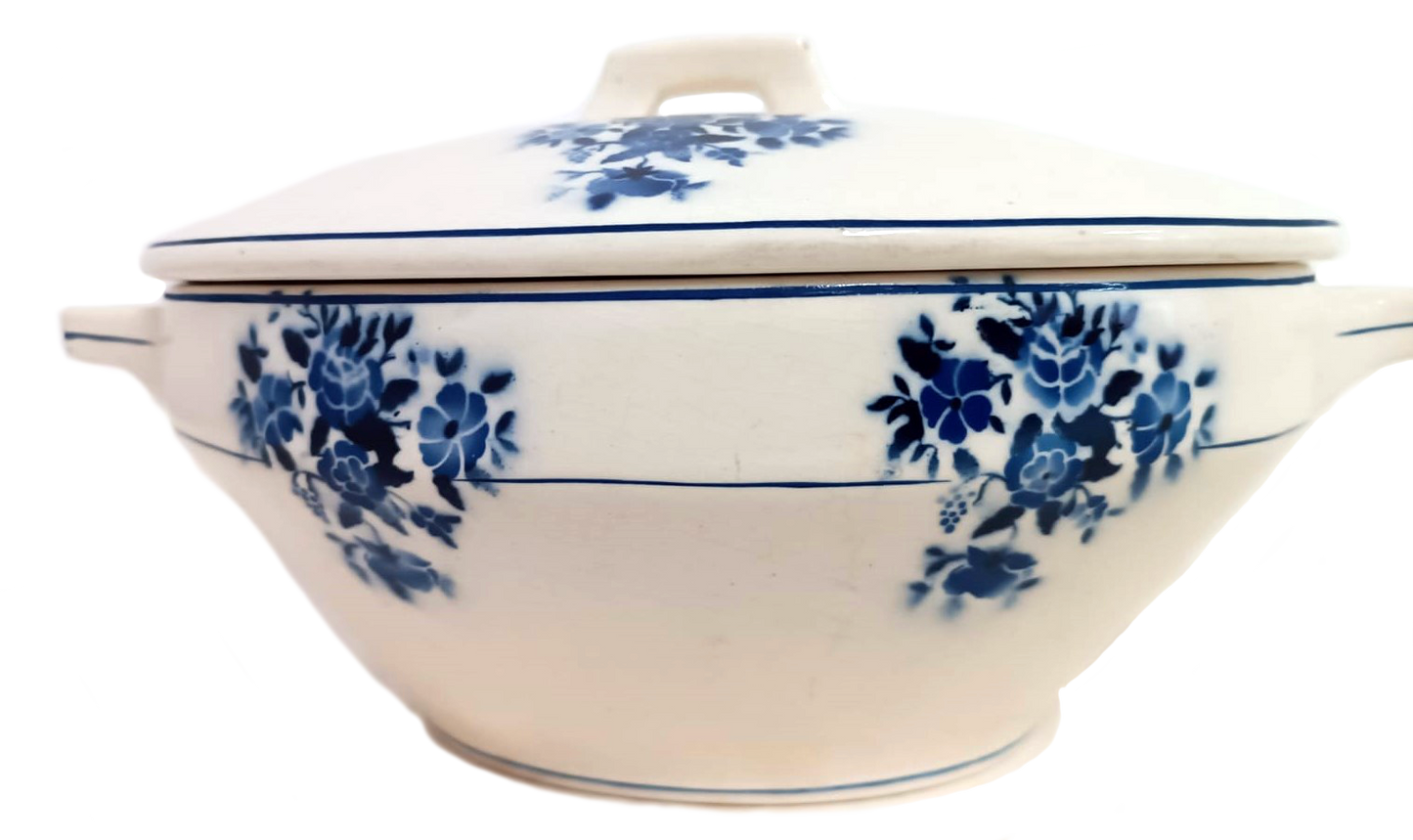 17th Century Blue and White Tureen – Sacavém Manufacture