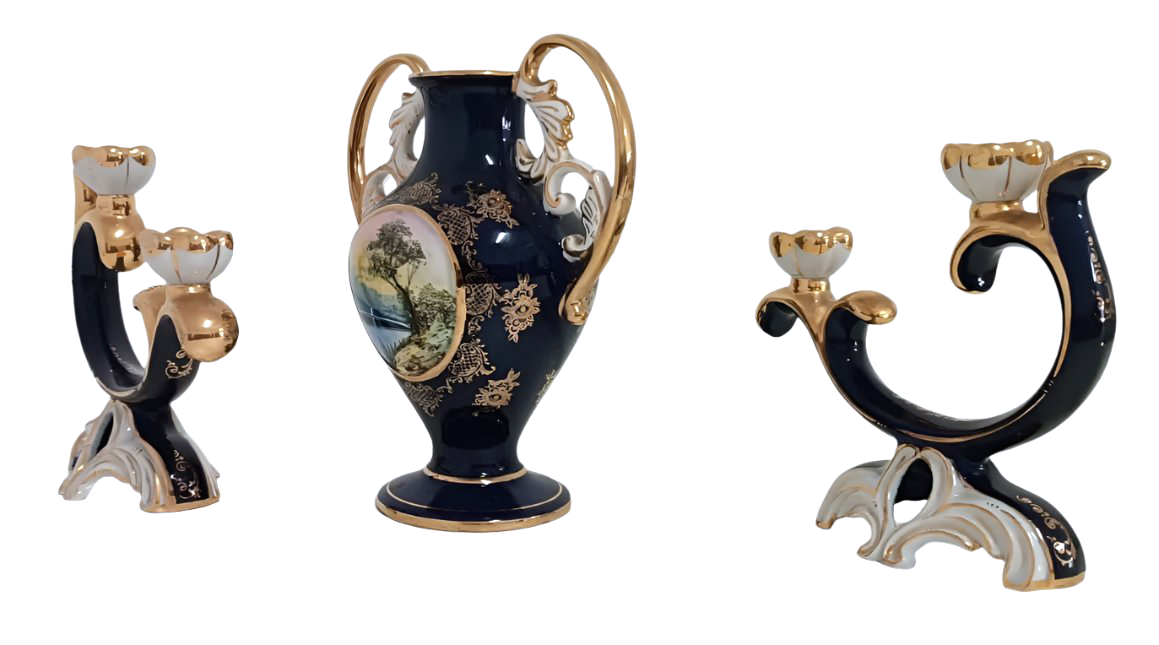 Ensemble Lustre et Vase Alcobaça - Circa 1900-1930