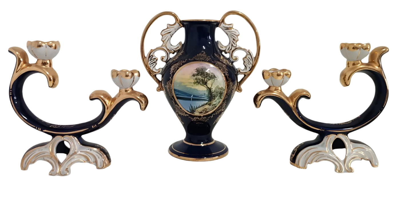 Ensemble Lustre et Vase Alcobaça - Circa 1900-1930