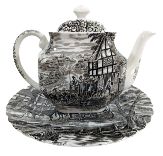 Early 20th Century English Porcelain Tea Set – 15-Piece Scenic Transferware