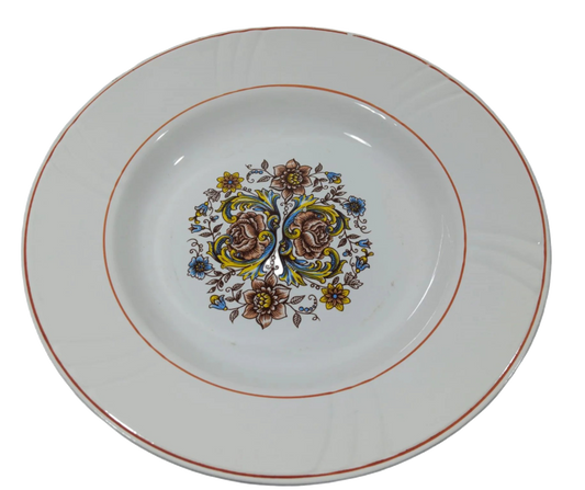 Hand-Painted Decorative Plate with Floral Motif, 1930s–1940s